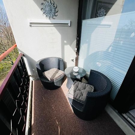Kleine Moewe, Exklusives Ein Zimmer Apartment Mit Sauna Im Haus Wunstorf Esterno foto
