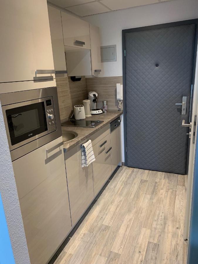 Kleine Moewe, Exklusives Ein Zimmer Apartment Mit Sauna Im Haus Wunstorf Esterno foto