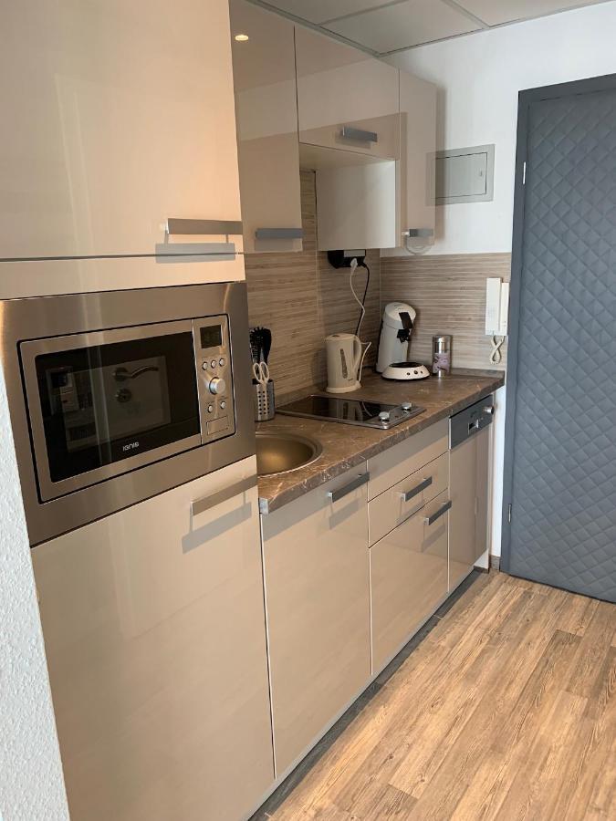 Kleine Moewe, Exklusives Ein Zimmer Apartment Mit Sauna Im Haus Wunstorf Esterno foto