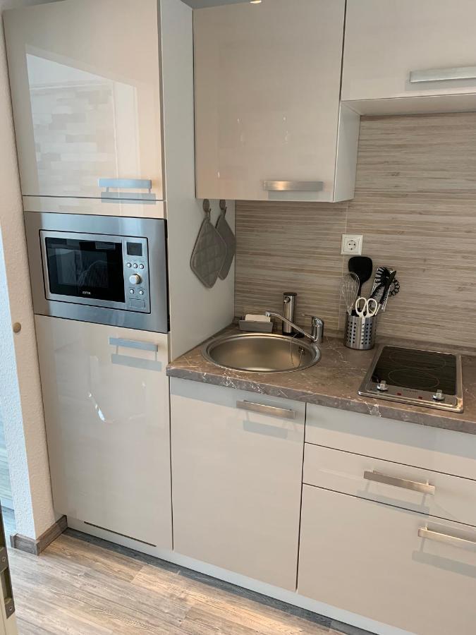Kleine Moewe, Exklusives Ein Zimmer Apartment Mit Sauna Im Haus Wunstorf Esterno foto