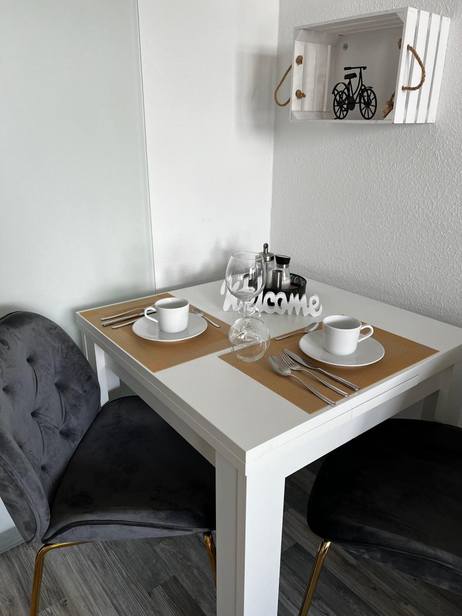 Kleine Moewe, Exklusives Ein Zimmer Apartment Mit Sauna Im Haus Wunstorf Esterno foto